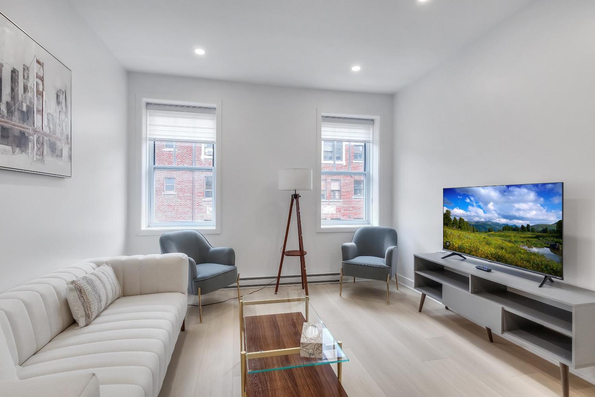 מונטריאול Free Indoor Parking Cozy & Spacious Condo In Heart Of Downtown מראה חיצוני תמונה